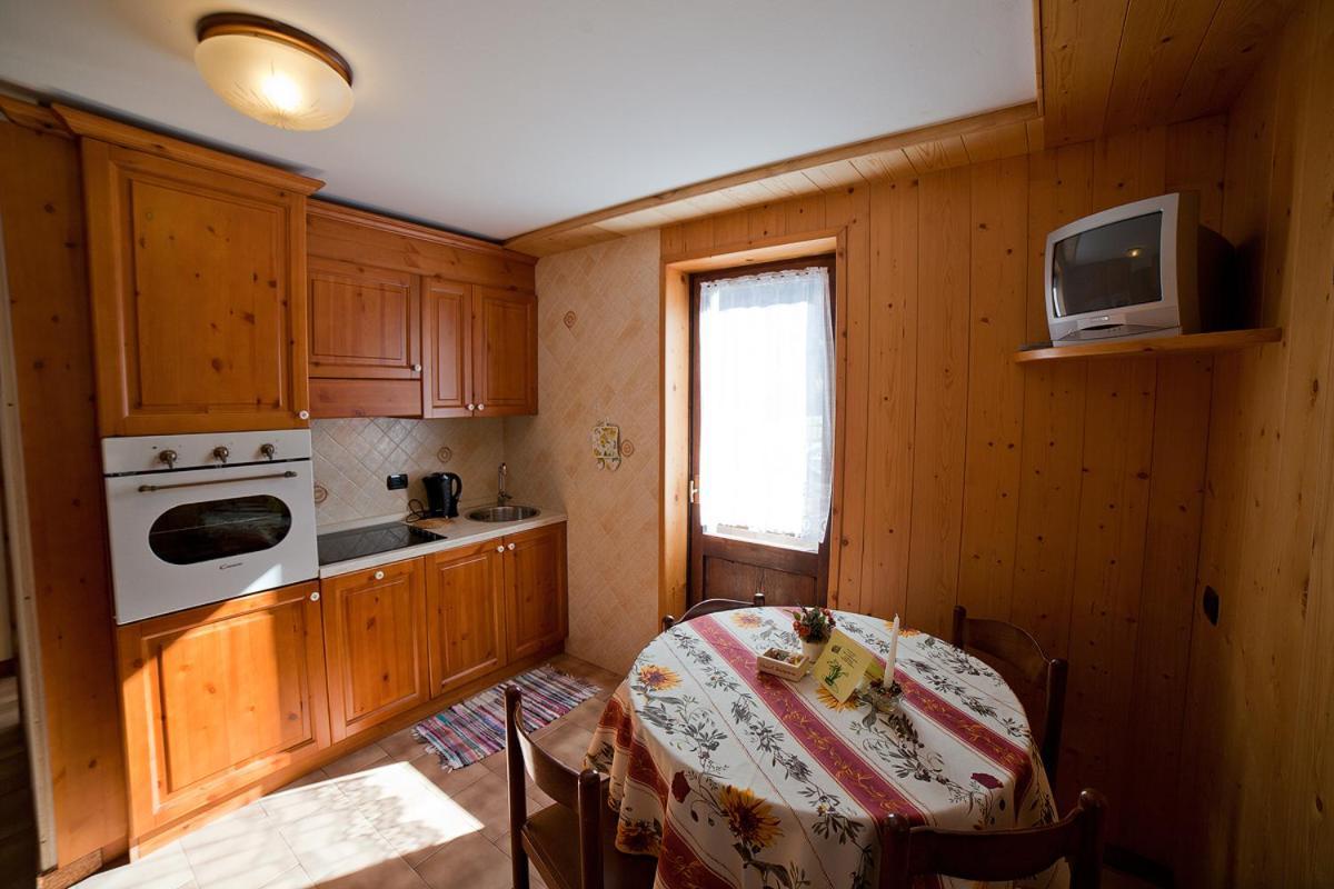 Chalet Bucaneve Santa Caterina Valfurva Exterior photo